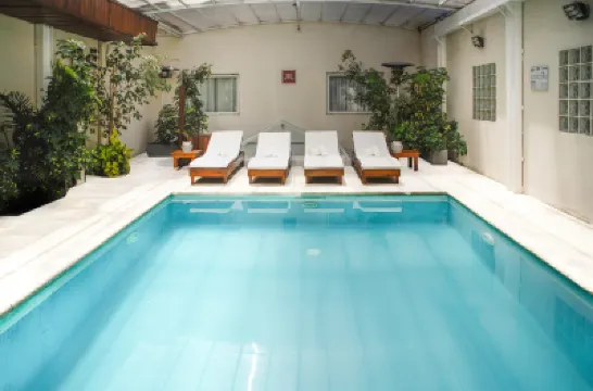 Ker Recoleta Hotel Hotels near Colon Theater