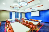 La Quinta Inn & Suites by Wyndham Oklahoma City - Moore Hotel a Moore
