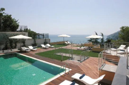 Relais Paradiso - 5-Star