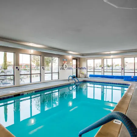 Comfort Inn & Suites