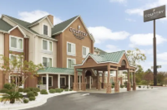 Country Inn & Suites by Radisson, Savannah I-95 North, GA