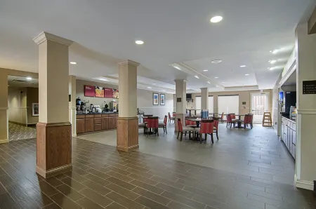 Quality Suites Springdale West I-49