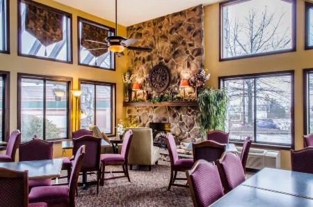 Quality Inn Bloomsburg Отели в г. Скотт