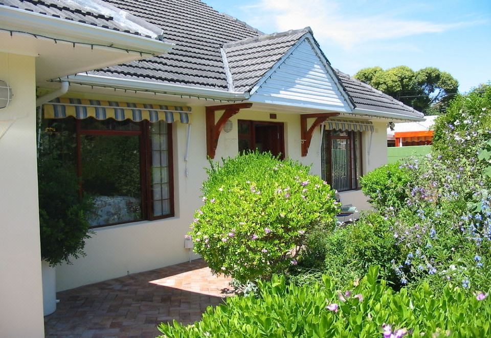 Ascot Gardens Cape Town Fasci Garden