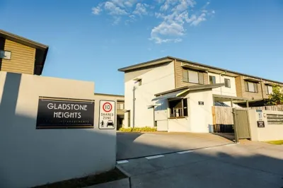 Gladstone Heights Executive Apartments Hotels near Heron Island ferry terminal