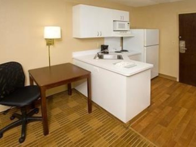 Extended Stay America Suites - Detroit - Sterling Heights