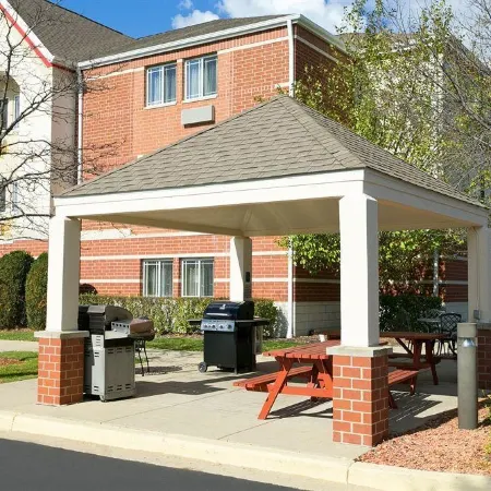 MainStay Suites Cincinnati Blue Ash