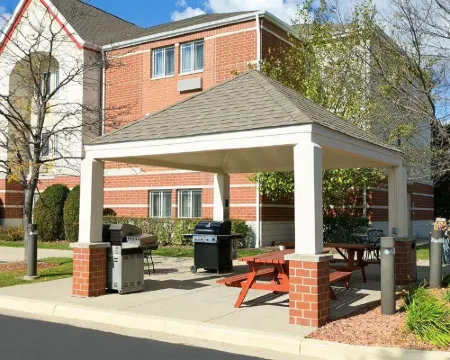 MainStay Suites Cincinnati Blue Ash Hotels in Blue Ash