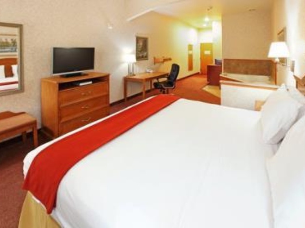 Red Lion Inn & Suites Mineral Wells