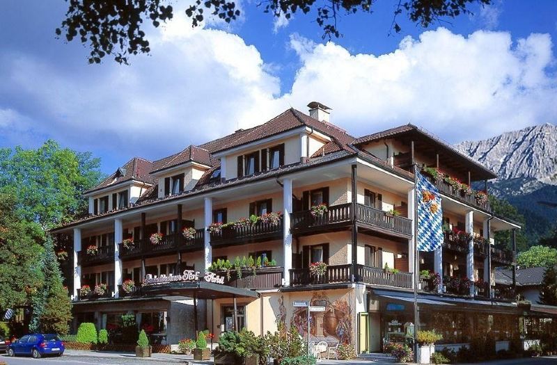 Reindl's Partenkirchener Hof-Garmisch-Partenkirchen Updated 2022 Room  Price-Reviews & Deals | Trip.com