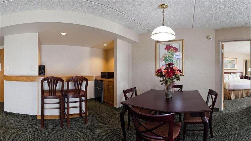 Quality Inn Near Finger Lakes and Seneca Falls