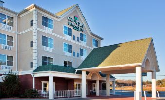 Comfort Inn & Suites Calhoun South