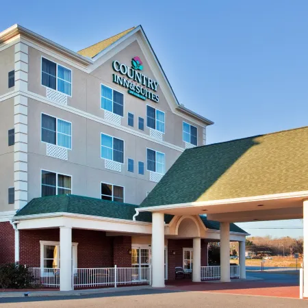 Comfort Inn & Suites Calhoun South