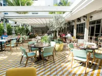 ANDAZ MIAMI BEACH, BY HYATT Hotels near Britto Central