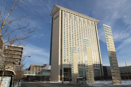 Hyatt Regency McCormick Place Chicago Отели рядом с достопримечательностью «Университет Чикаго»