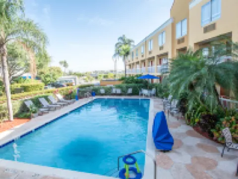 ควอลิตี้อินน์ สนามบินไมอามี - ดอรัล โรงแรมในดอรัล