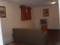 Chateau Motel