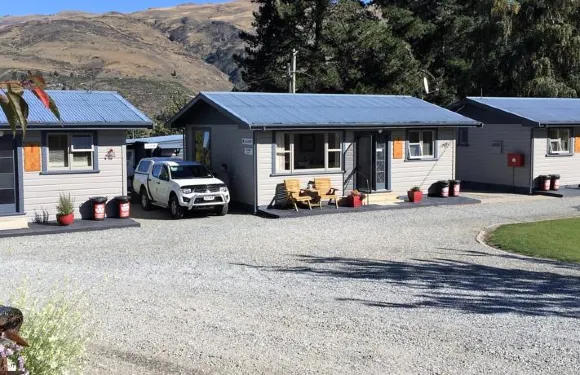 克魯薩黃金別墅