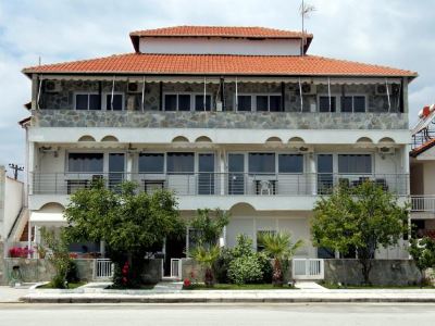 Ermioni Apartments