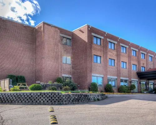 Chateau Roberval Hotels in Roberval