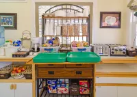 Coastal Inn Antigonish - breakfast