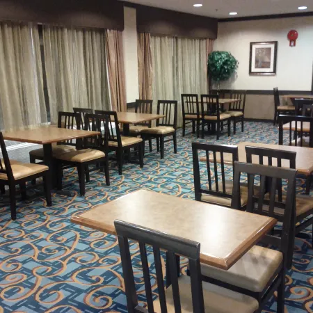 Fairfield Inn & Suites Kelowna