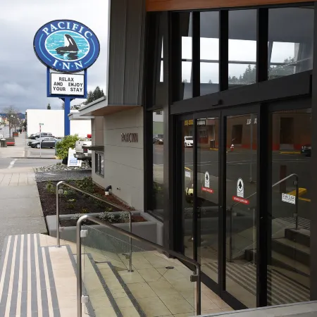 The Pacific Inn