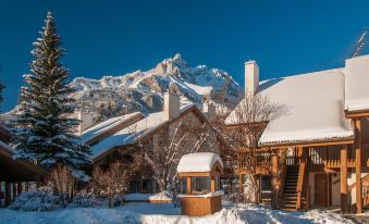 Banff Rocky Mountain Resort