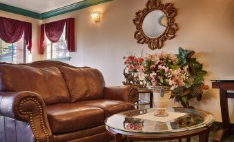 Best Western Coleman Inn - Housity