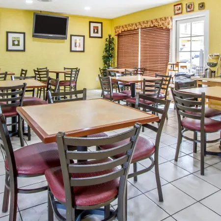 Quality Inn & Suites Goodyear - Phoenix West