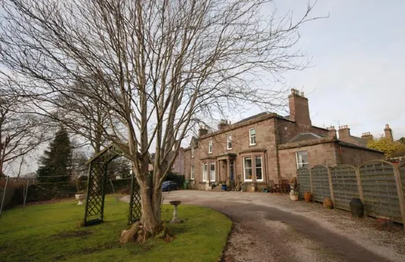 格拉馬西住宿加早餐旅館