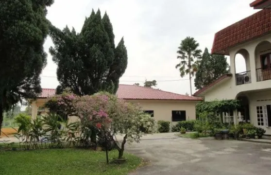 蒂摩爾堡拉曼卡文旅館