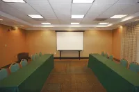 La Quinta Inn & Suites by Wyndham Tampa Brandon Regency Park