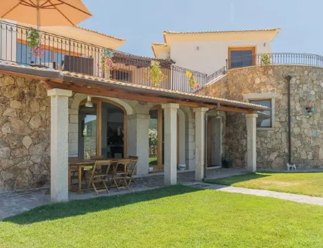 B&B Tramentu - Housity