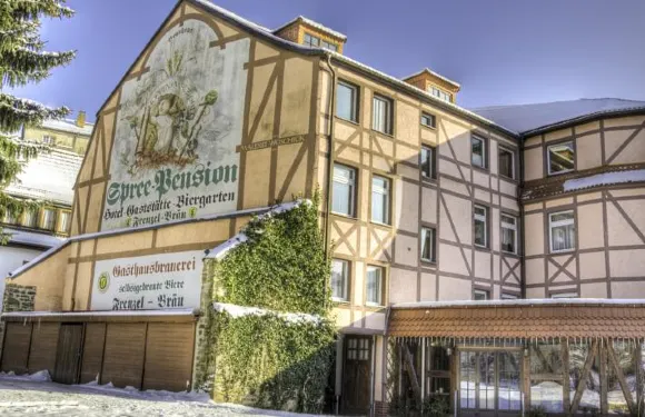 施普雷膳食公寓