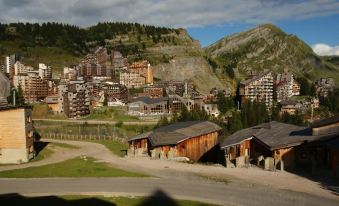 Luxury Chalet with Sauna by Avoriaz Chalets