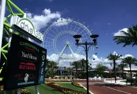 Fairfield Inn & Suites Orlando at SeaWorld® Hotels near Speedway
