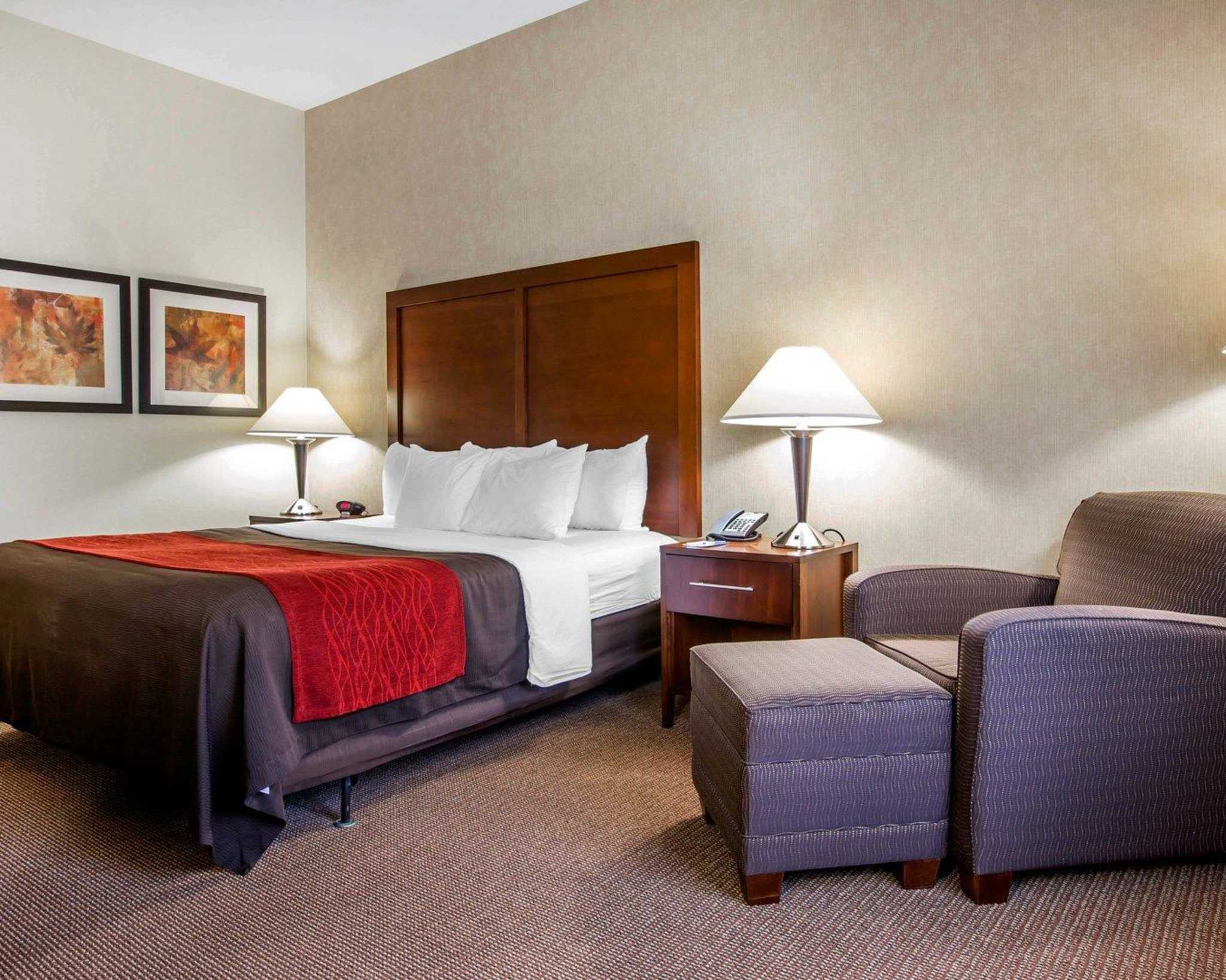 Comfort Inn & Suites Adj to Akwesasne Mohawk Casino