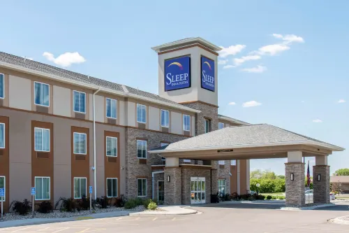 Sleep Inn & Suites Marshall - University Area Hotels in Marshall