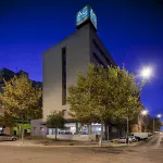AC Hotel Huelva Hôtels à proximité de : Peluquería Charo Losada