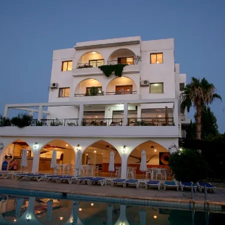 Stephanos Hotel Apartments