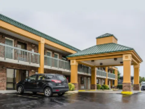 Quality Inn Hotels in Simpson County