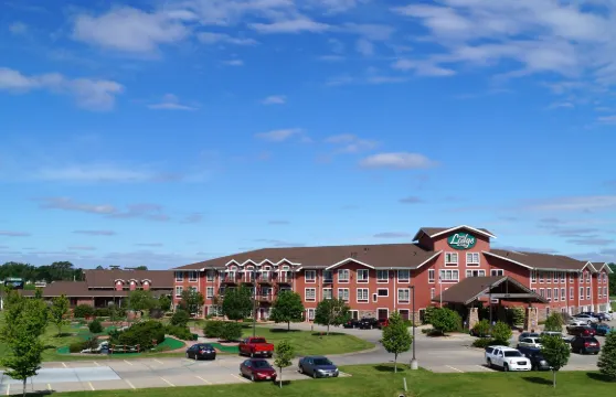 諾福克小屋及套房-阿桑德連鎖酒店