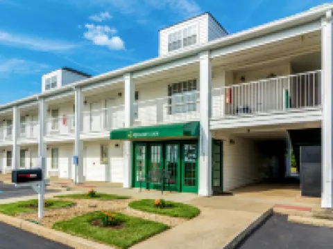 Quality Inn University Area Hotels in Auburn