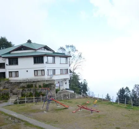 Kufri Heritage Resort & Spa