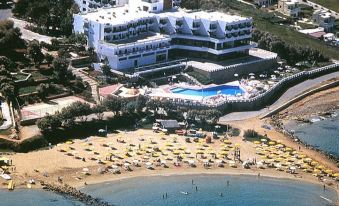 Themis Beach Hotel