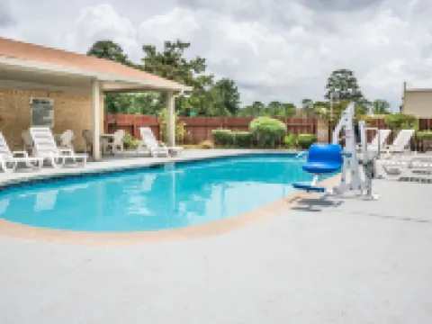 巴斯特羅普戴斯酒店 巴斯特羅普縣酒店