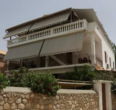 Kamelia Hotel Отели в г. Спеце