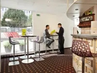 Hôtel Mercure Paris Porte d'Orléans Hotel di Montrouge