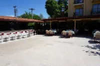 Sinem Hotel & Apart - Bintang 2